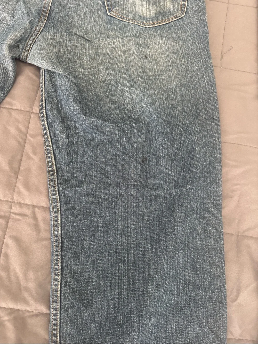 Levi's Men's Faded Blue Straight Jeans